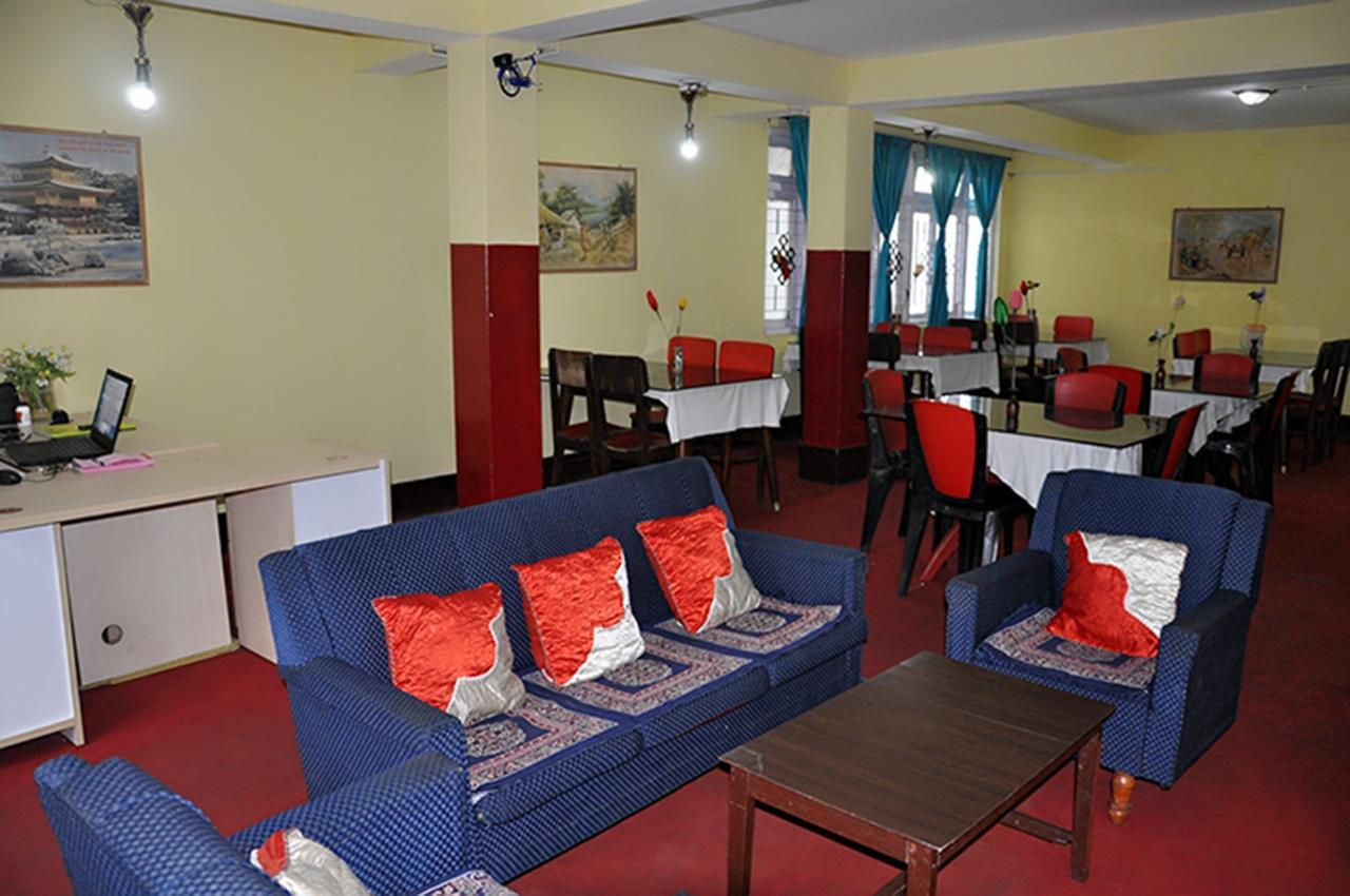 Hotel Palbheu Gangtok Extérieur photo